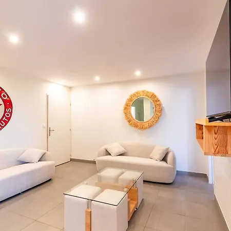 Le De La Route 999 - Belle Holiday home Montlaur (Aveyron)