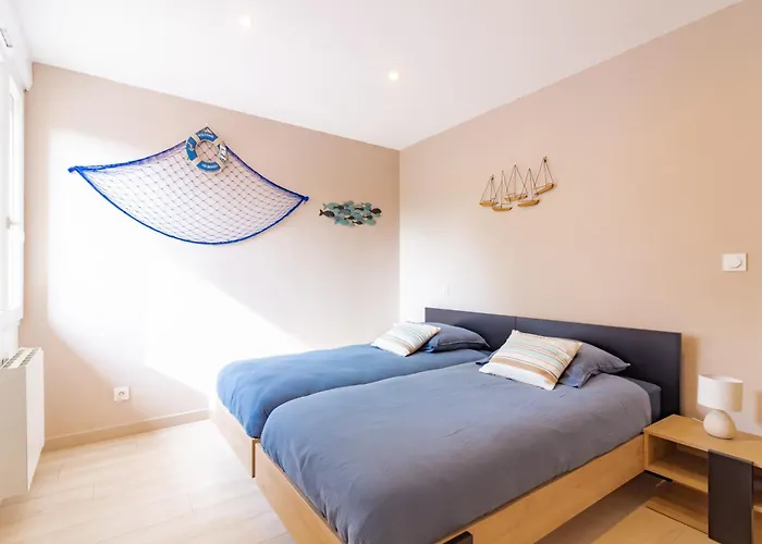 Le De La Route 999 - Belle Nyaraló Montlaur